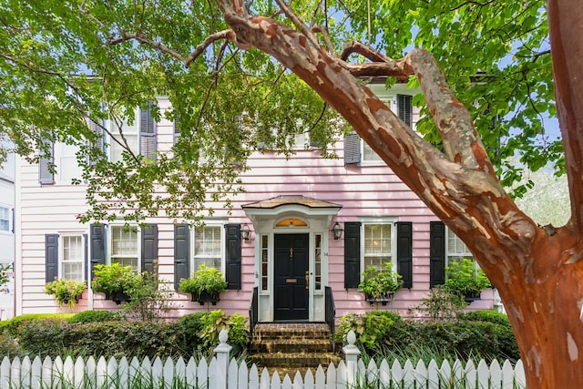 view of front of house