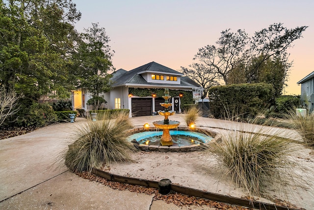 view of front of property with stucco siding