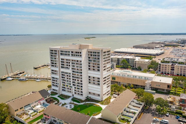 bird's eye view with a water view