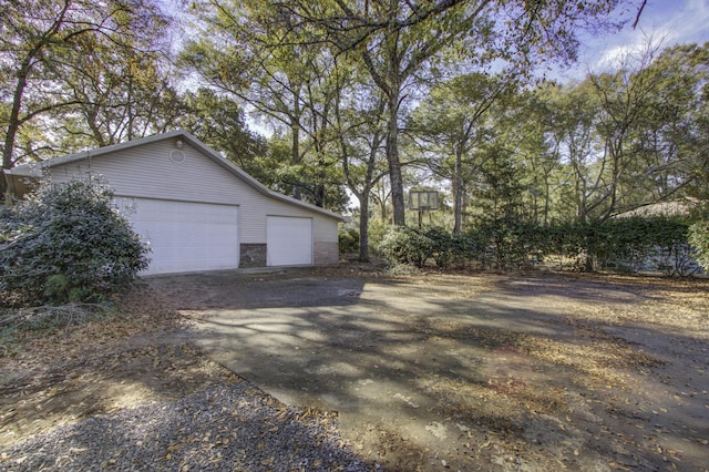 6094 Chisolm Rd, Johns Island, SC 29455 - view of yard with a garage and an outbuilding