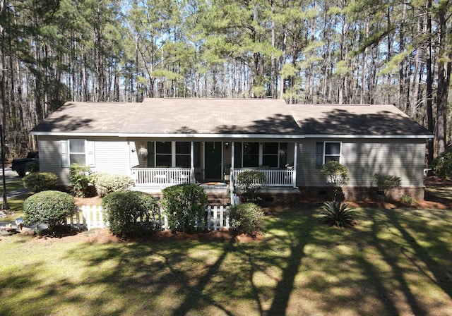 ranch-style home with crawl space, a porch, and a front lawn