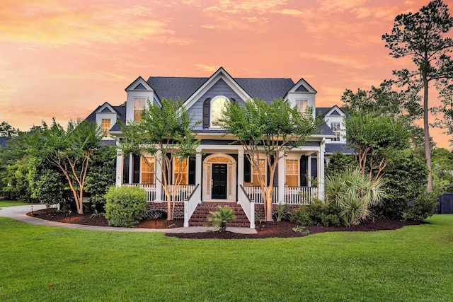 2720 Oak Manor Dr, Mount Pleasant, SC 29466 - view of front of property featuring covered porch and a yard