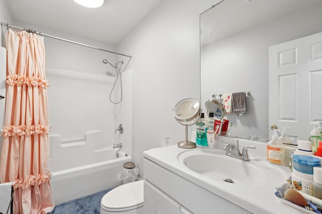 87 America St Unit A, B, C, Charleston, SC 29403 - full bath featuring toilet, vanity, and shower / tub combo