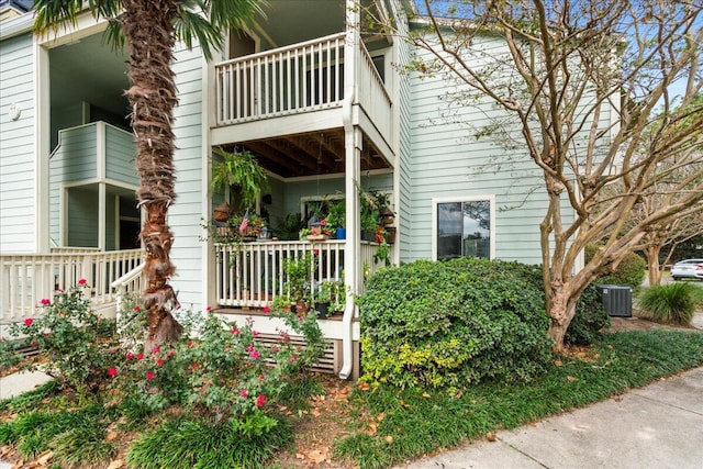 1481 Center Street Ext Unit 1102, Mount Pleasant, SC 29464 - view of home's exterior with a balcony and a porch