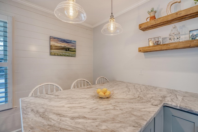 dining room with ornamental molding