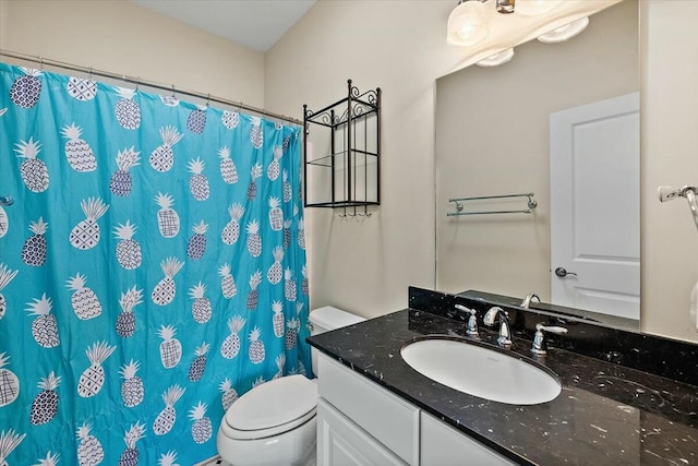 full bath with a shower with curtain, toilet, and vanity