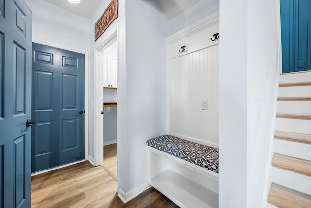 202 Buttercup Ln, Summerville, SC 29486 - mudroom featuring wood finished floors and baseboards