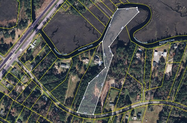 8631 Doar Rd, Awendaw, SC 29429