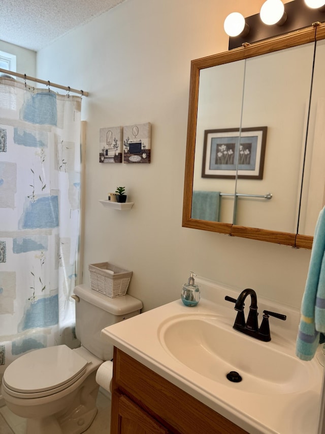 3415 Pawtucket St, Charleston, SC 29414 - full bathroom with toilet, vanity, shower / bath combo with shower curtain, and a textured ceiling