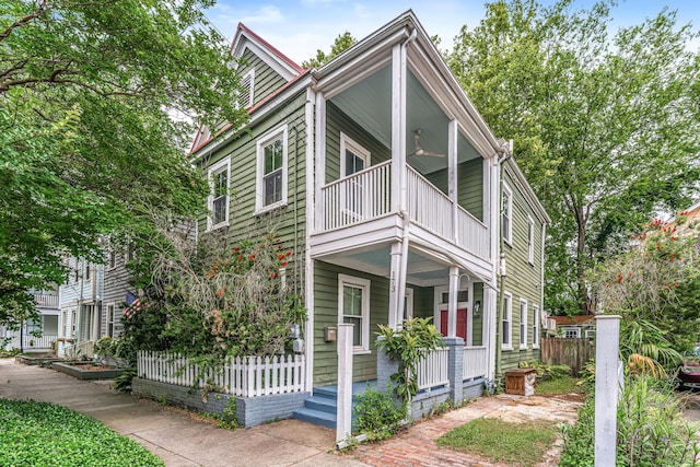 173 Fishburne St, Charleston, SC 29403 - view of front of house featuring a balcony and covered porch