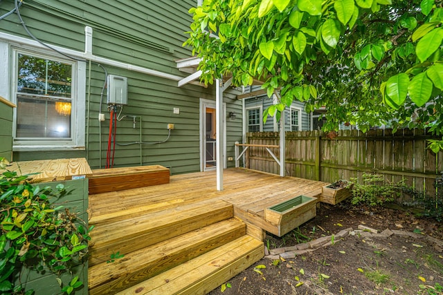 173 Fishburne St, Charleston, SC 29403 - view of wooden terrace
