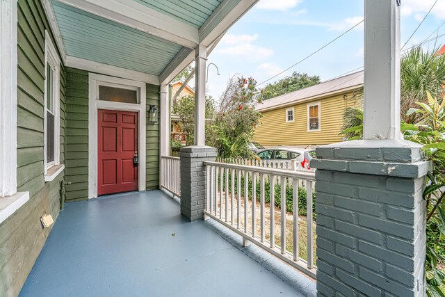 173 Fishburne St, Charleston, SC 29403 - view of porch