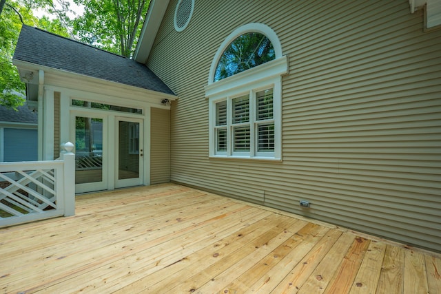 9175 Spring Branch Ct, North Charleston, SC 29406 - view of wooden terrace