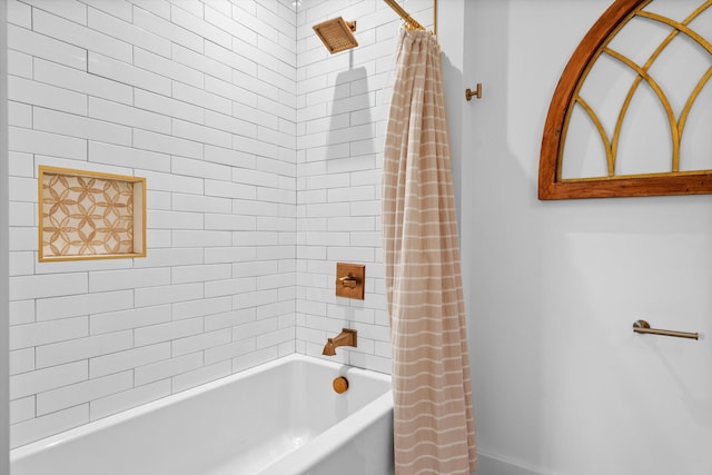 full bath with shower / tub combo