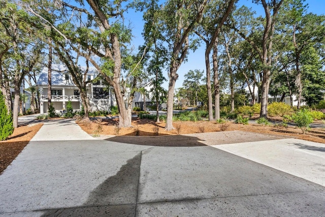 exterior space featuring driveway