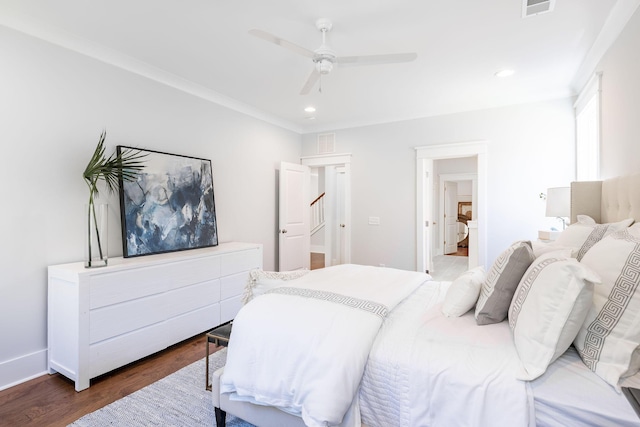 bedroom featuring recessed lighting, wood finished floors, a ceiling fan, baseboards, and visible vents