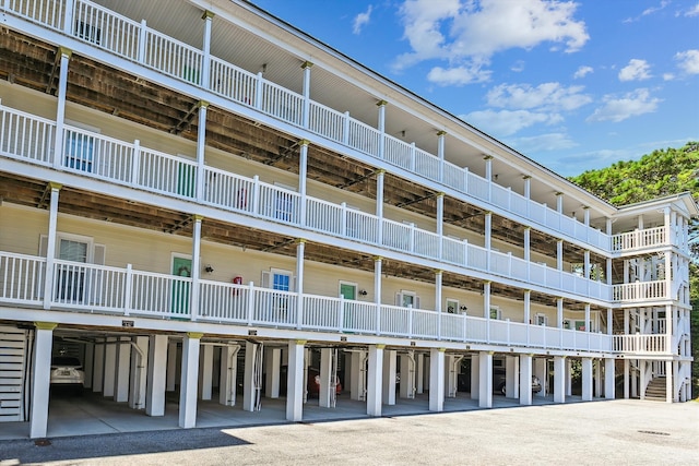 view of building exterior