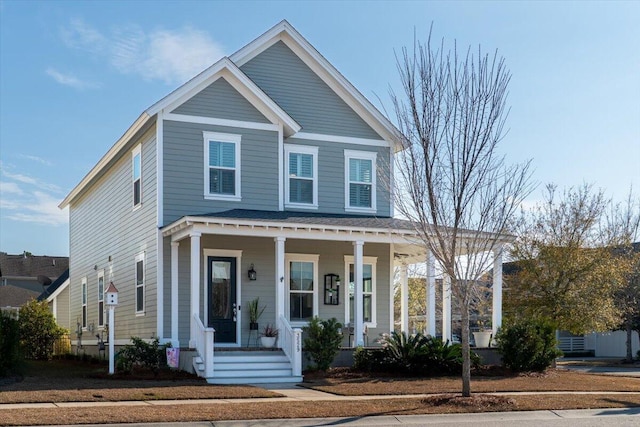 view of front facade featuring a porch