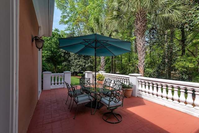 view of patio featuring outdoor dining space