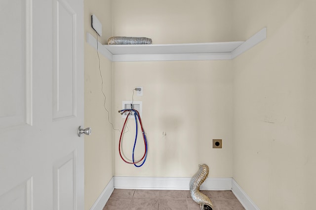 7869 High Maple Cir N, Charleston, SC 29418 - washroom featuring hookup for a washing machine, electric dryer hookup, light tile patterned floors, and baseboards
