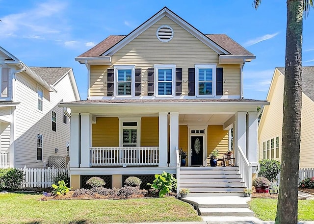 view of front of property featuring a porch