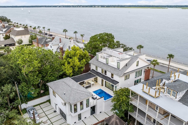 bird's eye view featuring a water view