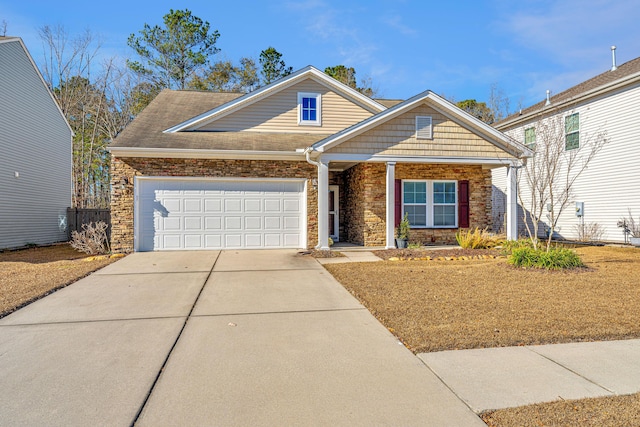 view of front facade featuring a garage