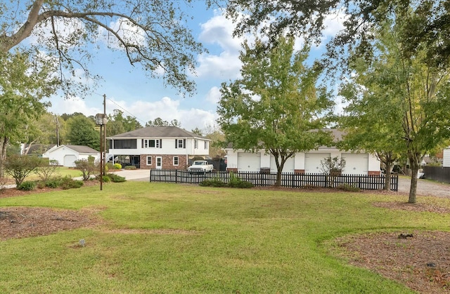 view of yard with a garage