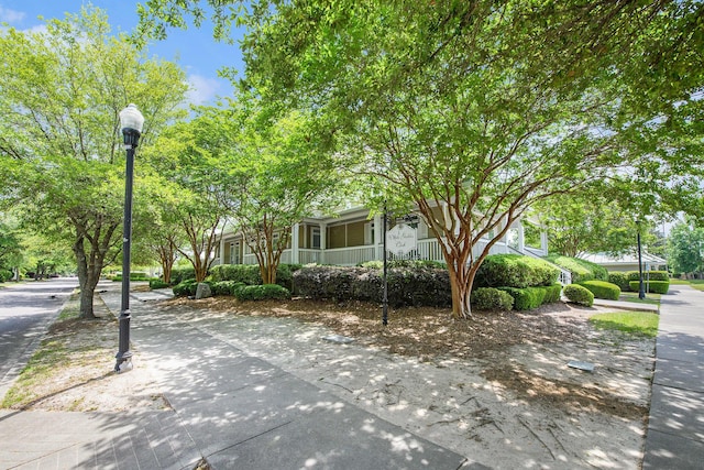 view of front of house with covered porch