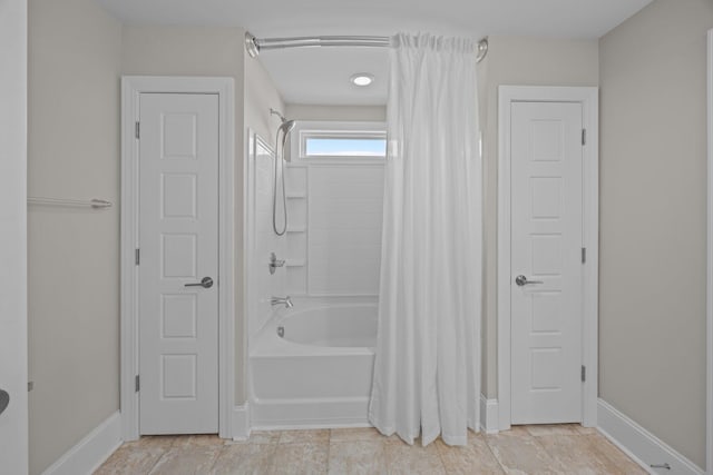 255 Saxony Loop, Summerville, SC 29486 - full bath with shower / bath combo and baseboards