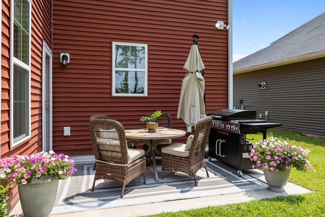 255 Saxony Loop, Summerville, SC 29486 - view of patio / terrace with outdoor dining area