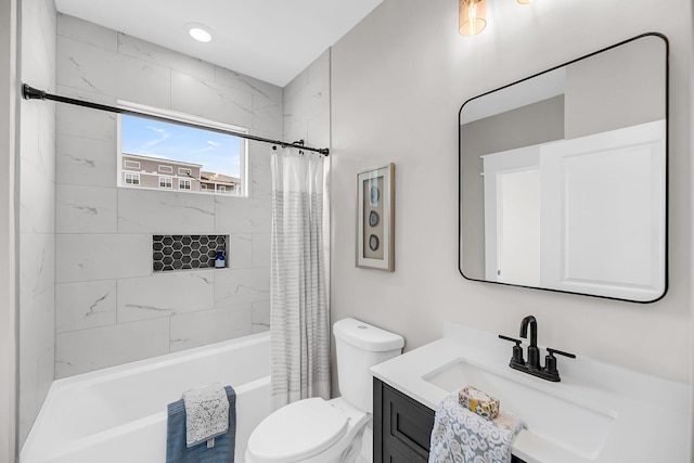 101 Hanover St, Charleston, SC 29403 - full bathroom with vanity and shower / tub combo
