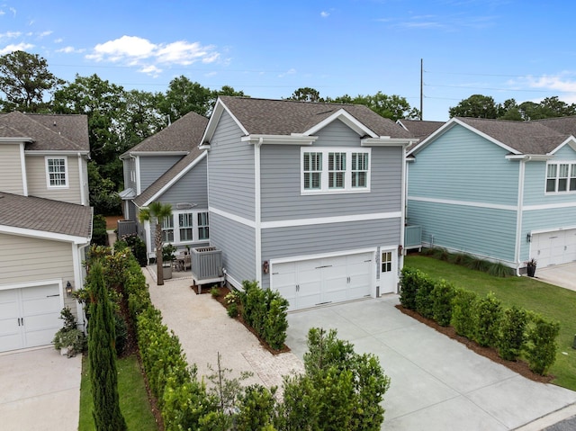 1557 Kepley Dr, Mount Pleasant, SC 29464 - traditional-style home with driveway and a shingled roof