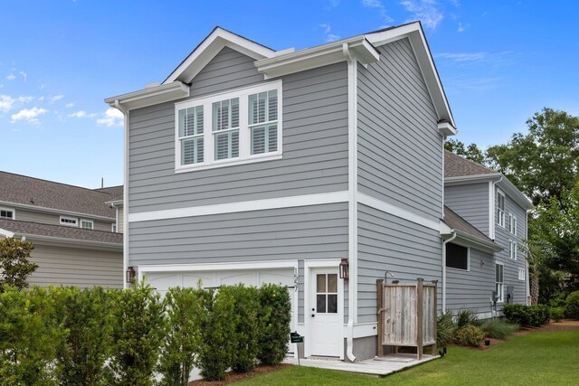 1557 Kepley Dr, Mount Pleasant, SC 29464 - view of side of property featuring a yard