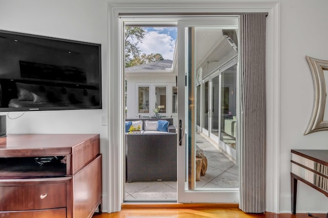 371 Live Palmetto Blf, Mount Pleasant, SC 29464 - doorway with light hardwood / wood-style floors