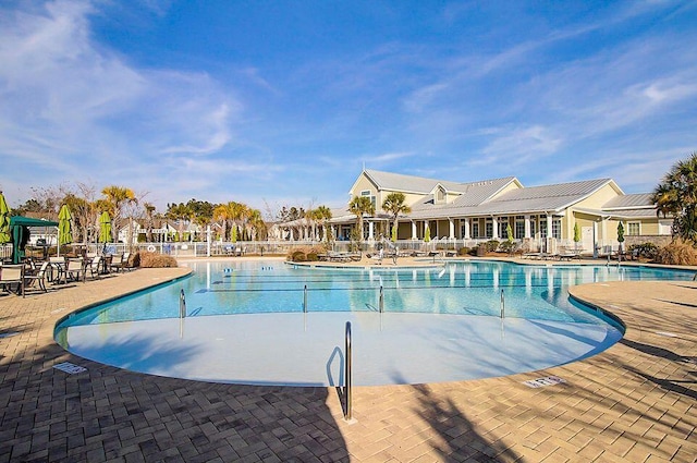 253 River Martin Ct, Summerville, SC 29483 - community pool with a patio