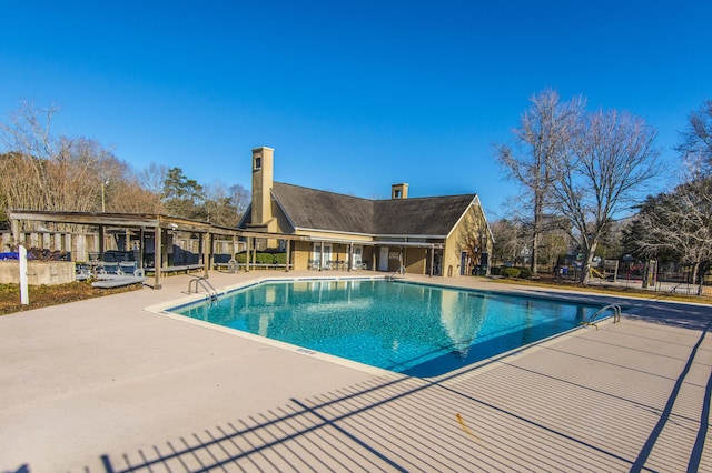 2650 Summer Leaves Ct, Charleston, SC 29414 - community pool with a patio area