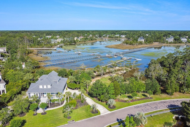 bird's eye view with a water view