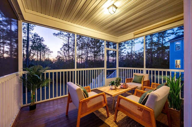 view of sunroom / solarium