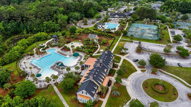 bird's eye view of a pool area