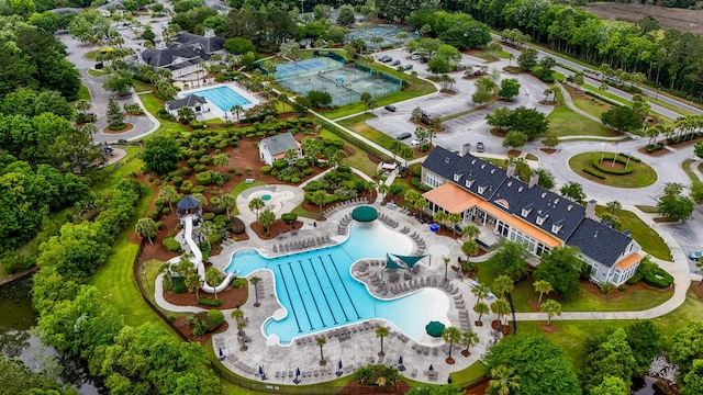 drone / aerial view of a pool