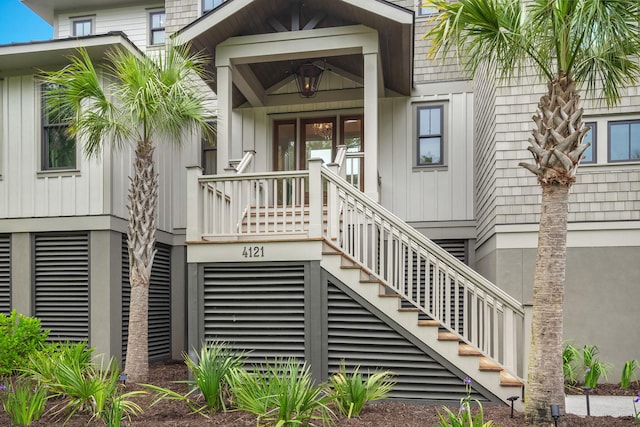 entrance to property with a porch