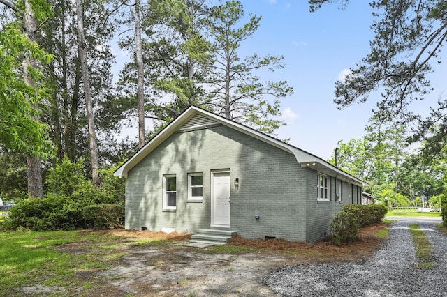 217 Quaker Rd, Saint George, SC 29477 - view of front facade with crawl space, brick siding, and entry steps