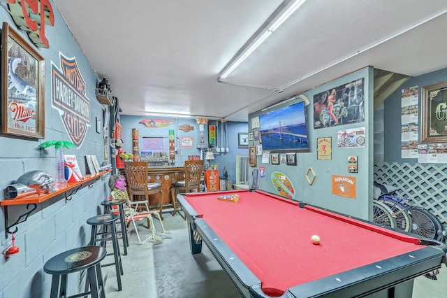 129 Howard Mary Dr Unit A, Charleston, SC 29412 - rec room with finished concrete floors, a bar, billiards, and concrete block wall