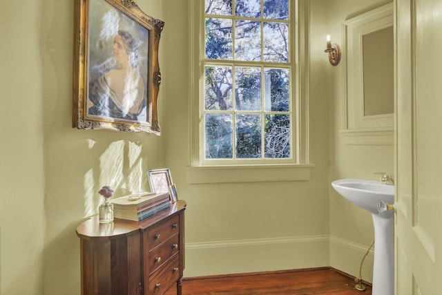 bathroom with sink