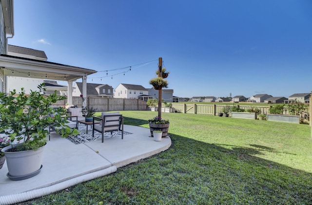 view of yard with a patio area