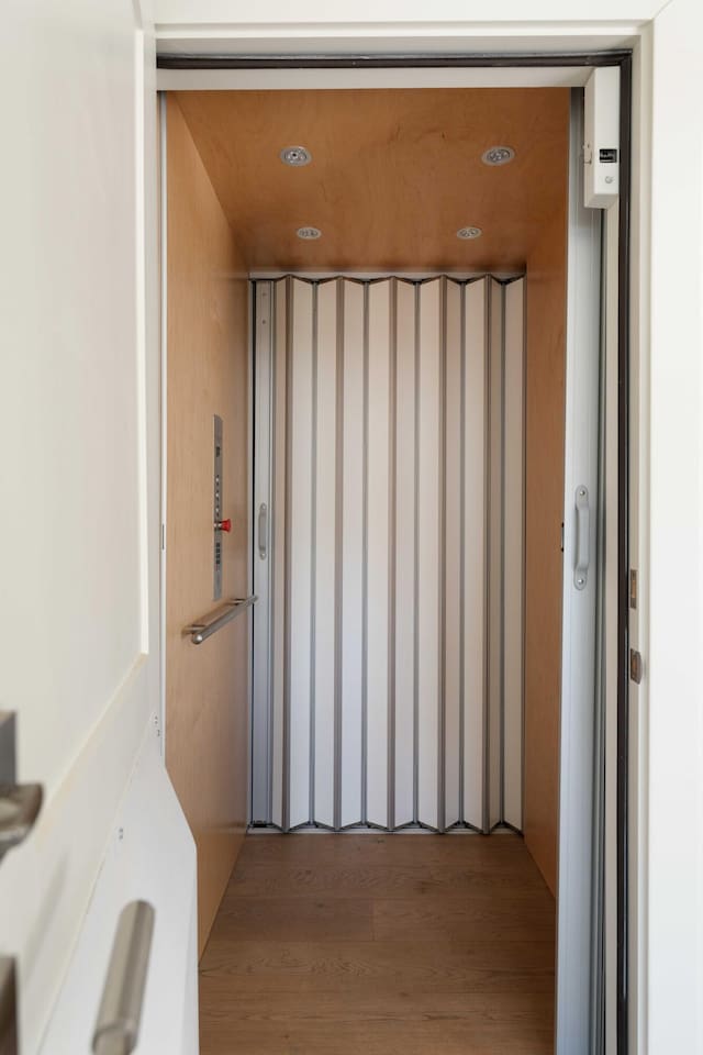 2538 Helmsman Rd, Johns Island, SC 29455 - entrance to property featuring elevator