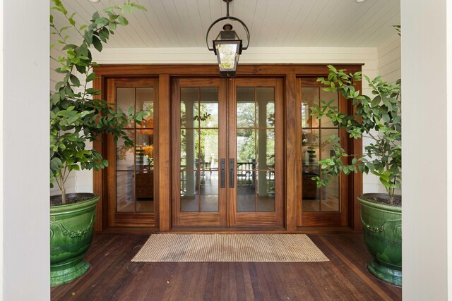 2538 Helmsman Rd, Johns Island, SC 29455 - property entrance featuring french doors