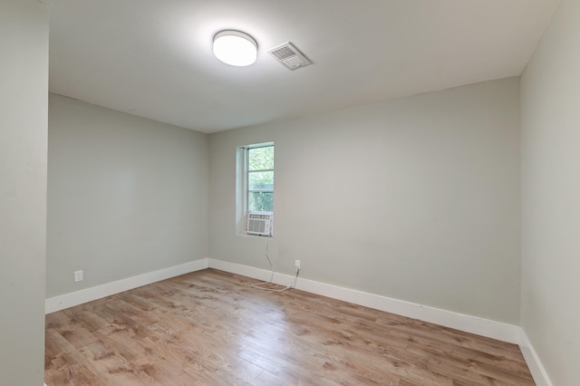 empty room featuring light hardwood / wood-style flooring