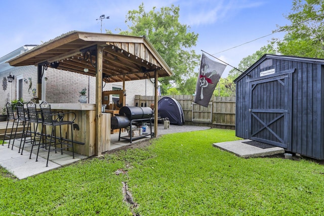 414 Birch Ave, Goose Creek, SC 29445 - fenced backyard with a shed